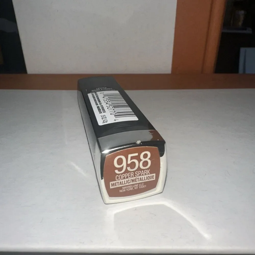 Maybelline Metallic Lipstick 958 Copper Spark New Sealed Goth Cyberpunk 90s Vibe